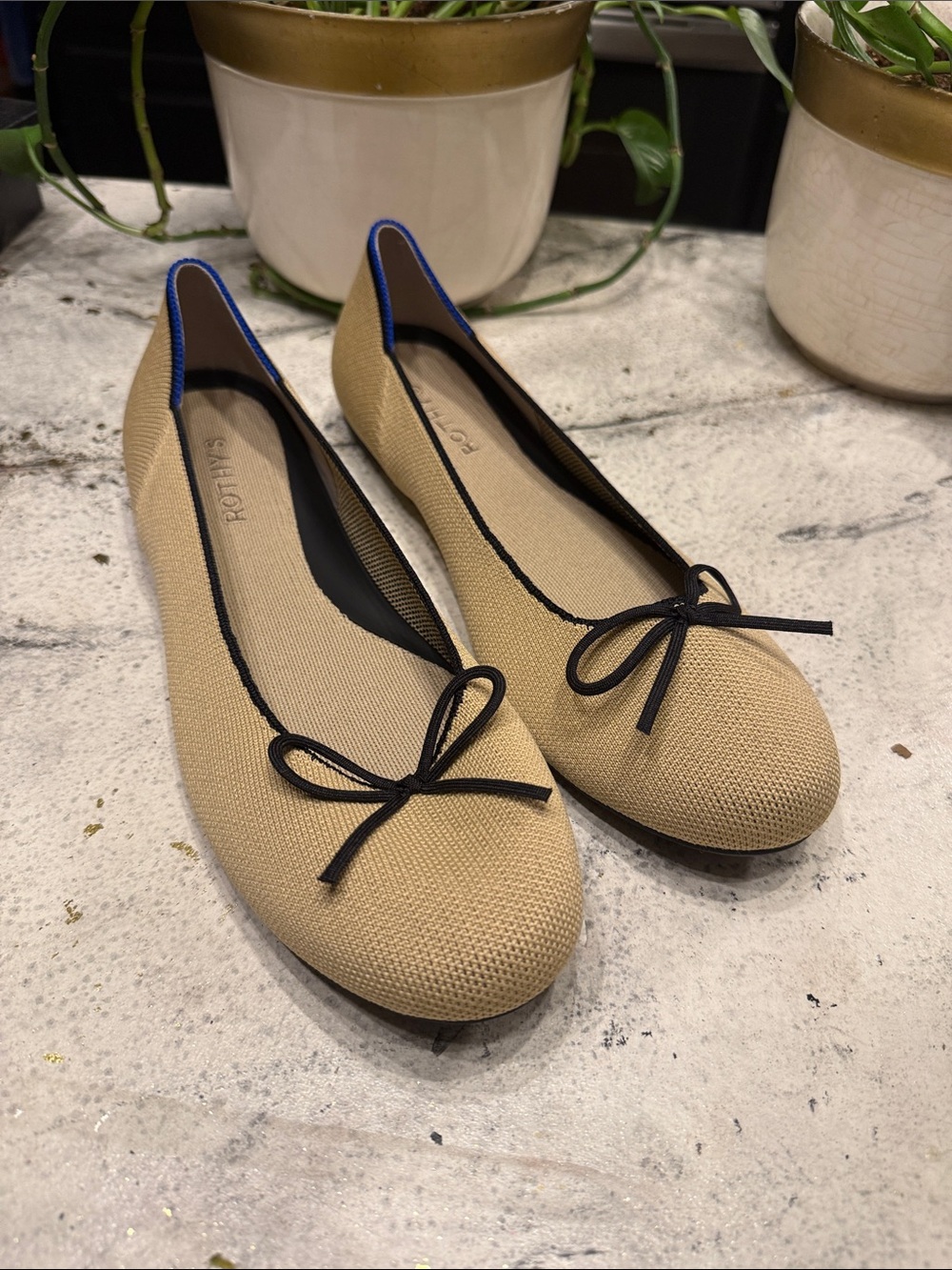 Rothy's Ballet Flats gardenia with Black Trim and Bow size 11